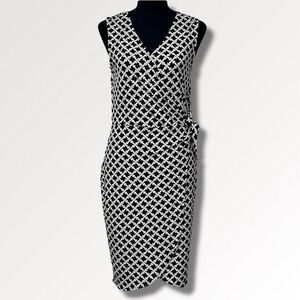 Banana Republic Side Knot Faux Wrap Sleeveless Dress Sz XS Black and White